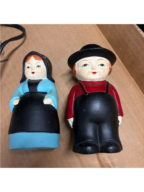 Other - Vintage Salt & Pepper Shakers